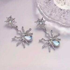 Halloween spider earrings moon stones silver NEW